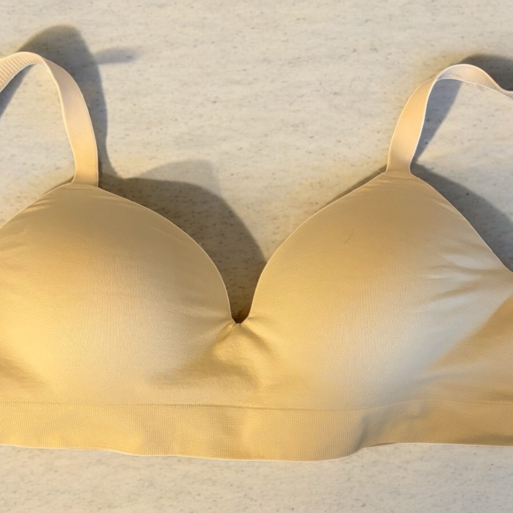 Shapermint Supportive Comfort Wireless Shaping Bra - nude/medium